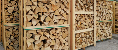 We offer safe, professional tree care service. Working with you for best options for your tree care needs. Insured & fully clean up after job. Free Quote.